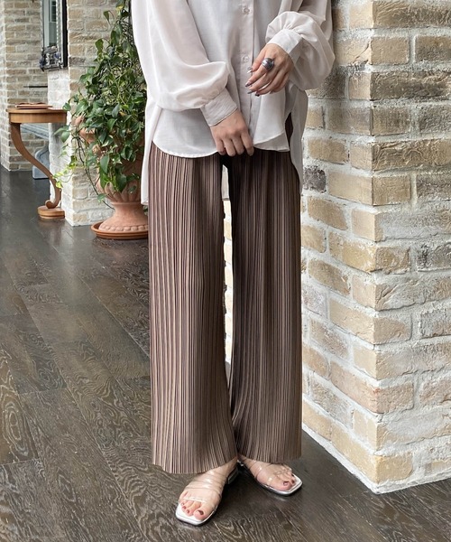 AS KNOW AS PINKY（アズノゥアズピンキー）の「ランダムプリーツワイドパンツ（その他パンツ・レディース・ブラック/モカ/グレイッシュベージュ/ライトカーキ・FREE）」の2枚目の写真