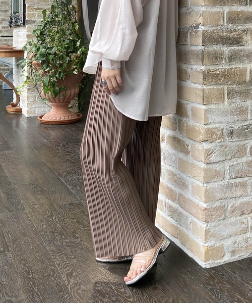 AS KNOW AS PINKY（アズノゥアズピンキー）の「ランダムプリーツワイドパンツ（その他パンツ・レディース・ブラック/モカ/グレイッシュベージュ/ライトカーキ・FREE）」の17枚目の写真