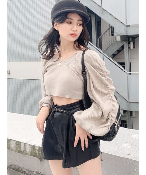 GYDA（ジェイダ）の「ウエストベルトフェイクレザーショーパン（その他パンツ・レディース・ベージュ/ブラック・FREE）」の3枚目の写真