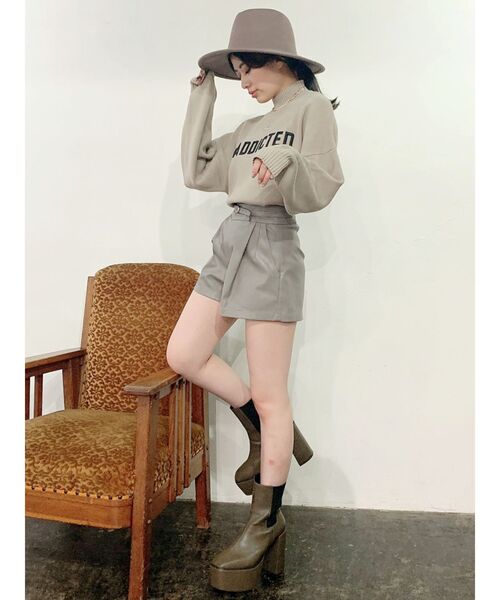 GYDA（ジェイダ）の「ウエストベルトフェイクレザーショーパン（その他パンツ・レディース・ベージュ/ブラック・FREE）」の17枚目の写真