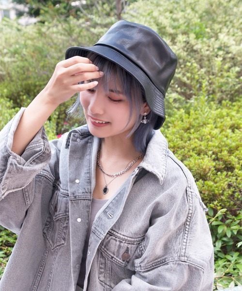 Ruben（ルーベン）の「FAUX LEATHER BUCKETHAT/フェイクレザーバケットハット（ハット・レディース・キャメル/アイボリー/ブラック・FREE）」の10枚目の写真