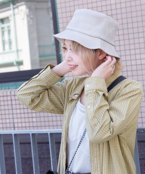 Ruben（ルーベン）の「FAUX LEATHER BUCKETHAT/フェイクレザーバケットハット（ハット・レディース・キャメル/アイボリー/ブラック・FREE）」の7枚目の写真
