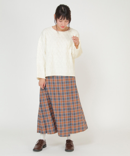 LBC(エルビーシー)の「【ZOZO限定】ダイヤ柄ニットプルオーバー(ニット/セーター・レディース・ブラウン/オフホワイト/ブルー・M/L)」の7枚目の写真