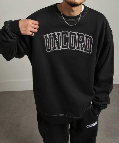 UNCORD(アンコード)の「【UNCORD】90'sルーズシルエット刺繍デザインヘビーウェイトスウェット【12oz】(スウェット・メンズ・ネイビー/グレイッシュベージュ/杢グレー/ブラック/カーキ/オートミール・X-LARGE/LARGE/MEDIUM)」の2枚目の写真