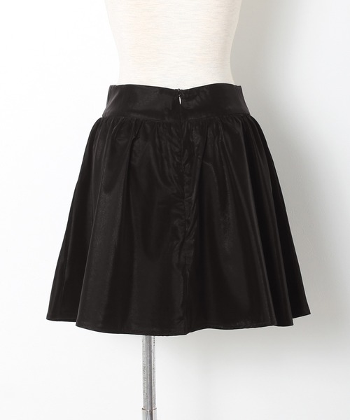 Grandeir（グランディール）の「シャイニー フレア ミニスカート（スカート・レディース・ブラック/ブラウン・M）」の10枚目の写真