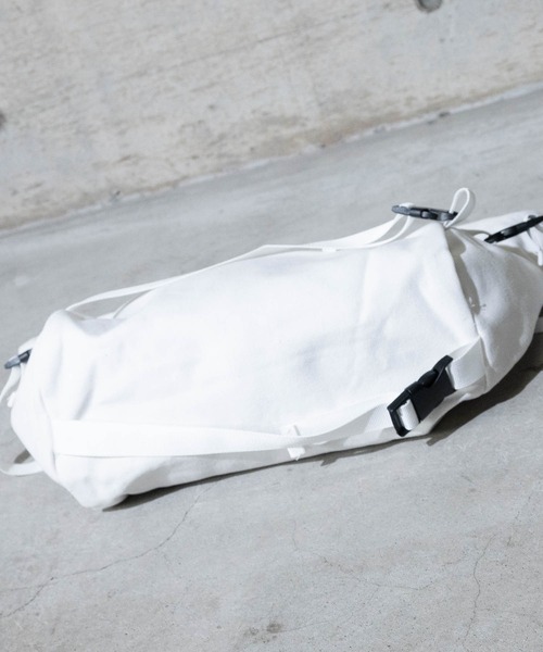 JOHN'S CLOSET（ジョンズクローゼット）の「【40】2WAYショルダーバック（ショルダーバッグ・メンズ・ホワイト/ブラック・ONE SIZE）」の15枚目の写真