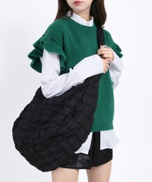 WC | オーバーサイズキルトバッグ(ショルダーバッグ)