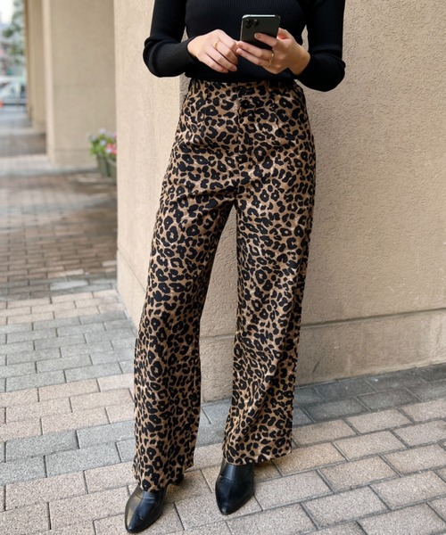 H.Warren(エイチウォーレン)の「レオパードワイドパンツ(その他パンツ・レディース・ブラウン・FREE)」の2枚目の写真