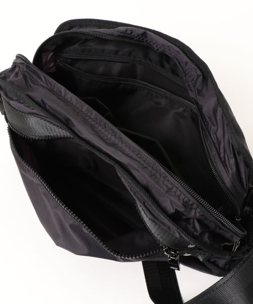 Y'SACCS(イザック)の「【Y’SACCS vous et】リップストップナイロンショルダー Mサイズ(ショルダーバッグ・レディース・ネイビー/ブラック/グレー・FREE)」の5枚目の写真