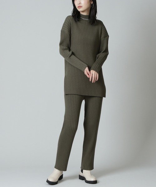 NATURAL BEAUTY BASIC(ナチュラルビューティーベーシック)の「タートルニット×ニットパンツセット(ワンピース・レディース・グレー/カーキ/ネイビー・MEDIUM)」の17枚目の写真