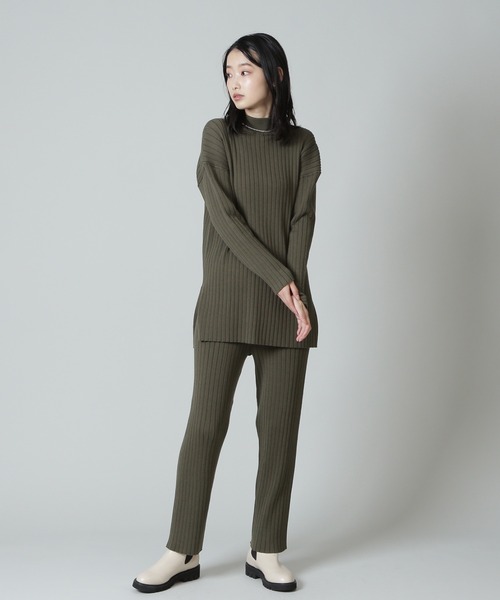NATURAL BEAUTY BASIC(ナチュラルビューティーベーシック)の「タートルニット×ニットパンツセット(ワンピース・レディース・グレー/カーキ/ネイビー・MEDIUM)」の19枚目の写真