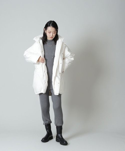 NATURAL BEAUTY BASIC(ナチュラルビューティーベーシック)の「タートルニット×ニットパンツセット(ワンピース・レディース・グレー/カーキ/ネイビー・MEDIUM)」の16枚目の写真