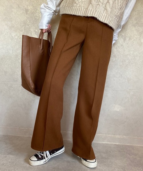 ECRIRE（エクリール）の「【miho.a.nicoコラボ】ストレートワイドパンツ（スラックス・レディース・ブラック/ベージュ/ブラウン/グレー・M/L）」の17枚目の写真