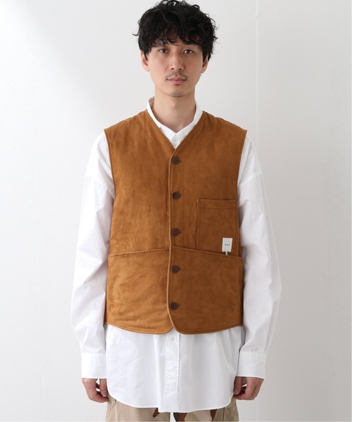 JOURNAL STANDARD relume SELECT（ジャーナルスタンダードレリュームセレクト）の「【迷迭香/マンネンロウ】VEGAN SUEDE Hervest ベスト（ベスト・メンズ・ブラック/キャメル・2/3）」の21枚目の写真
