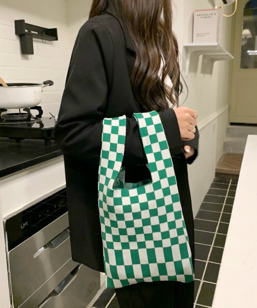 yuue' ( wear )（ユーイ）の「フラッガーチェック サブバッグ（エコバッグ/サブバッグ・レディース・ブラック/ピンク/イエロー/ブルー/グリーン・FREE）」の2枚目の写真