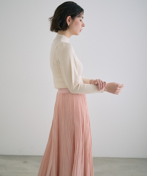 ANAYI（アナイ）の「ウールシルクハイネックパフスリーブプルオーバー