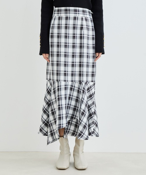 vis-`a-vis（ビサビ）の「【一部店舗限定】チェック柄イレヘムマーメイドスカート【セットアップ対応】（スカート・レディース・ラベンダー/ブラック系その他・S/M）」の5枚目の写真