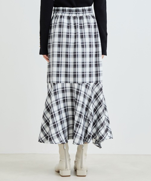 vis-`a-vis（ビサビ）の「【一部店舗限定】チェック柄イレヘムマーメイドスカート【セットアップ対応】（スカート・レディース・ラベンダー/ブラック系その他・S/M）」の4枚目の写真