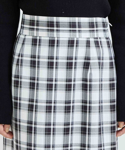 vis-`a-vis（ビサビ）の「【一部店舗限定】チェック柄イレヘムマーメイドスカート【セットアップ対応】（スカート・レディース・ラベンダー/ブラック系その他・S/M）」の7枚目の写真