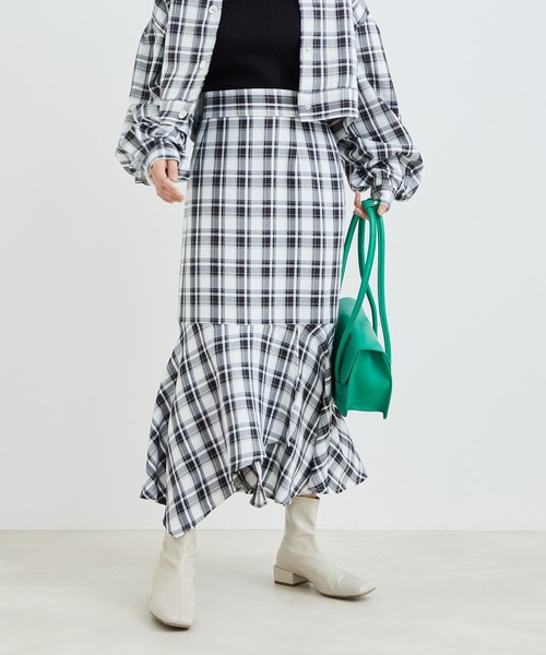 vis-`a-vis（ビサビ）の「【一部店舗限定】チェック柄イレヘムマーメイドスカート【セットアップ対応】（スカート・レディース・ラベンダー/ブラック系その他・S/M）」の22枚目の写真