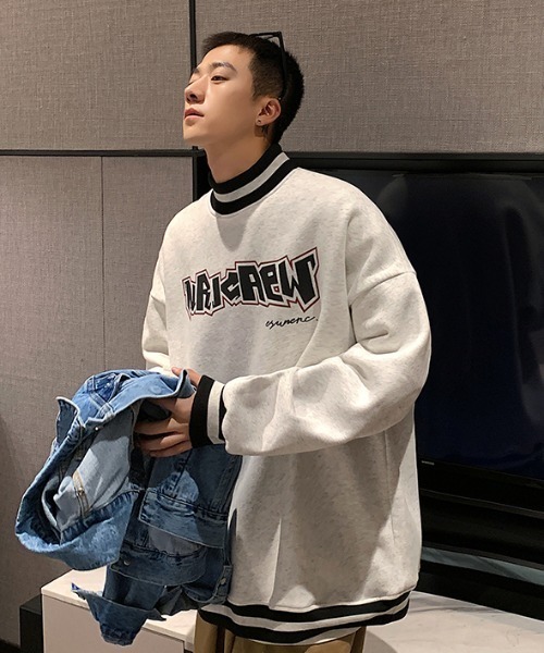 A'GEM/9 × .kom『.kom/ドットケーオーエム』裏起毛 ルーズシルエット