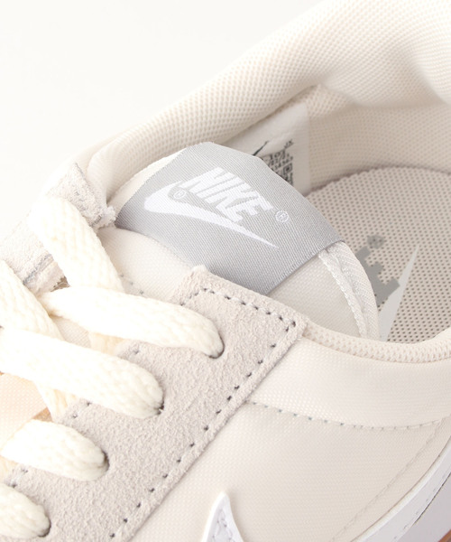 NIKE（ナイキ）の「■■【NIKE/ナイキ】ウィメンズデイブレイク：スニーカー（スニーカー・レディース・ホワイト・24cm/24.5cm/22.5cm/25cm/23.5cm/23cm）」の13枚目の写真