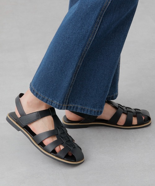 COLONY 2139（コロニートゥーワンスリーナイン）の「グルカフラットサンダル（サンダル・レディース・ブラック・24.5/22.5/23.5）」の11枚目の写真