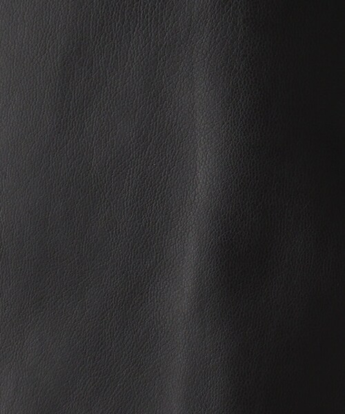 OPAQUE.CLIP（オペークドットクリップ）の「◆シンセティックレザーベスト（ノーカラージャケット・レディース・ブラック/オフホワイト・40/38）」の10枚目の写真