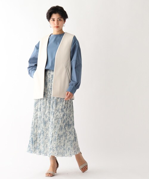 OPAQUE.CLIP（オペークドットクリップ）の「◆シンセティックレザーベスト（ノーカラージャケット・レディース・ブラック/オフホワイト・40/38）」の12枚目の写真