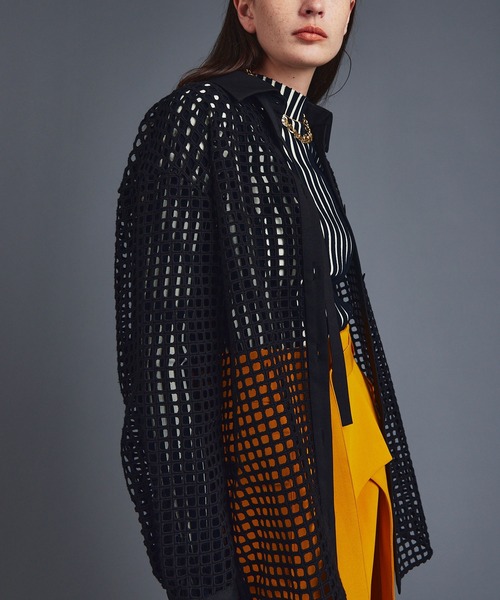 UNITED TOKYO（ユナイテッドトウキョウ）の「ジオアートメッシュシャツ（シャツ/ブラウス・レディース・ブルー/ブラック・FREE）」の17枚目の写真