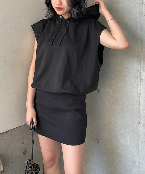 SPIRALGIRL(スパイラルガール)の「ビッグドルマンフレンチスリーブパーカーワンピース(ワンピース・レディース・ブラック/オフホワイト/グレー・FREE)」の12枚目の写真