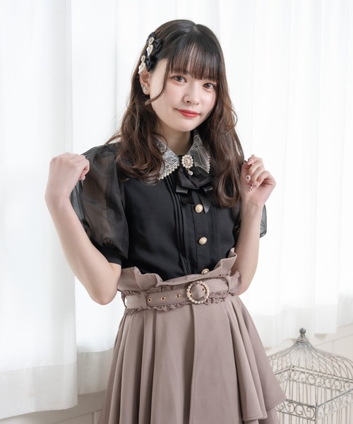 ROJITA(ロジータ)の「ボリュームスリーブビジュ釦ブラウス(シャツ/ブラウス・レディース・ブラック/ピンク/ホワイト・FREE)」の5枚目の写真