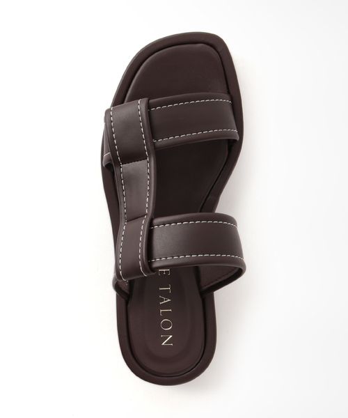 LE TALON(ルタロン)の「3cmTストラッププラットサンダル(サンダル・レディース・ブラウン/グレー/ピンク・MEDIUM/LARGE/SMALL/X-LARGE)」の11枚目の写真