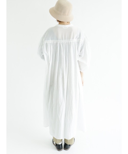 Lugnoncure（ルノンキュール）の「刺繍前開きワンピース（ワンピース・レディース・オフホワイト/グリーン/ブラック・ﾌﾘ-）」の8枚目の写真