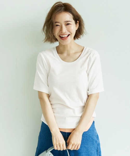 coca(coca)(コカ)の「ガーゼ天竺ゆるUネックT(Tシャツ/カットソー・レディース・ホワイト/チャコールグレー/ブラック・S/M/L)」の2枚目の写真