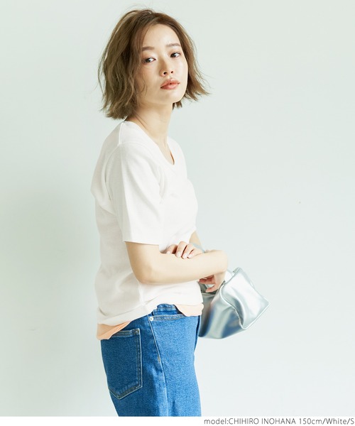 coca(coca)(コカ)の「ガーゼ天竺ゆるUネックT(Tシャツ/カットソー・レディース・ホワイト/チャコールグレー/ブラック・S/M/L)」の11枚目の写真