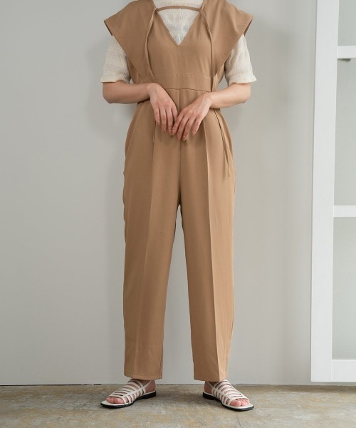 lawgy(ラウジー)の「bowtie arrange all in one(つなぎ/オールインワン・レディース・ブラック/キャメル・FREE)」の17枚目の写真