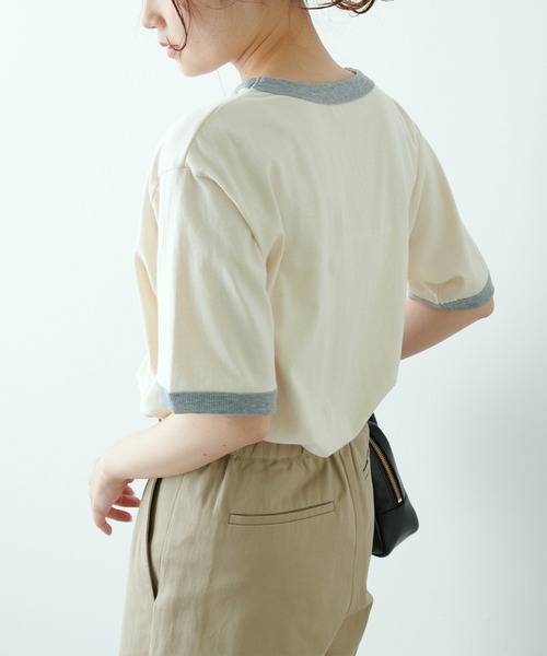 PUAL CE CIN（ピュアルセシン）の「リンガーカレッジロゴTシャツ（Tシャツ/カットソー・レディース・ネイビー/ナチュラル/グレイッシュベージュ・FREE）」の5枚目の写真