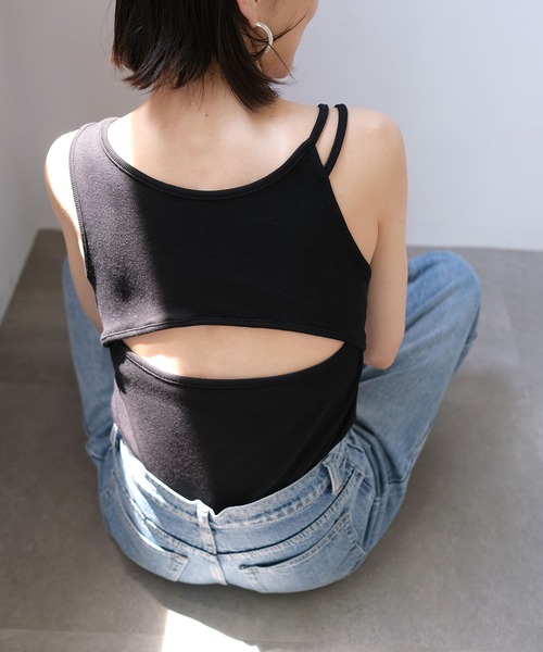 ＡＮＤＪ（アンドジェイ）の「カップ付バックオープンアシメキャミタンク（タンクトップ・レディース・オレンジ/オフホワイト/グリーン/ブラック・M）」の5枚目の写真