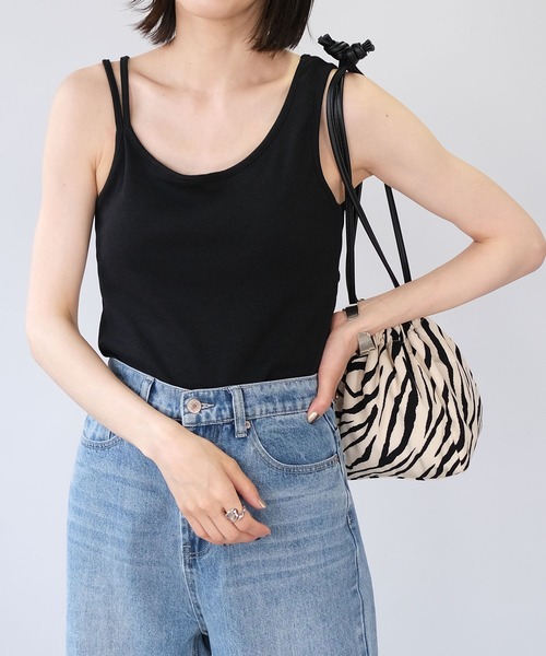 ＡＮＤＪ（アンドジェイ）の「カップ付バックオープンアシメキャミタンク（タンクトップ・レディース・オレンジ/オフホワイト/グリーン/ブラック・M）」の7枚目の写真