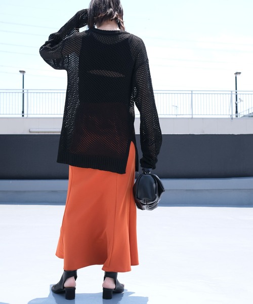 ＡＮＤＪ（アンドジェイ）の「カップ付バックオープンアシメキャミタンク（タンクトップ・レディース・オレンジ/オフホワイト/グリーン/ブラック・M）」の13枚目の写真