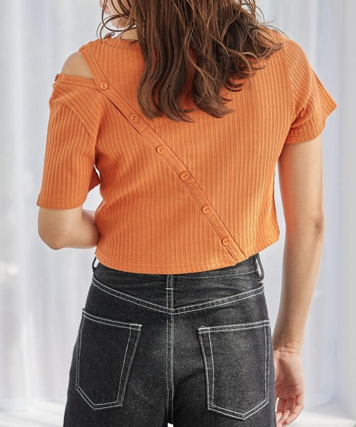 Heather(ヘザー)の「ナナメボタンManywayカットソー 345920(Tシャツ/カットソー・レディース・ブラック/オフホワイト/オレンジ・FREE)」の7枚目の写真