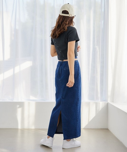 Heather(ヘザー)の「ナナメボタンManywayカットソー 345920(Tシャツ/カットソー・レディース・ブラック/オフホワイト/オレンジ・FREE)」の5枚目の写真