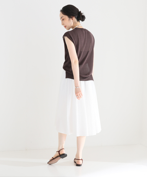 VERMEIL par iena（ヴェルメイユパーイエナ）の「リップルギャザースカート（スカート・レディース・ホワイト/ブラック・36/38）」の9枚目の写真