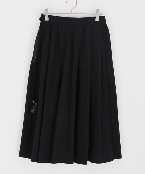 VERMEIL par iena（ヴェルメイユパーイエナ）の「リップルギャザースカート（スカート・レディース・ホワイト/ブラック・36/38）」の4枚目の写真