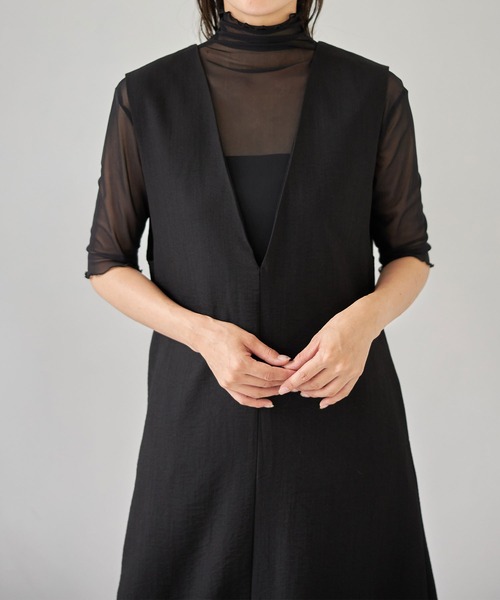 each（イーチ）の「バックVオープンリネンタッチジャンパースカート（ジャンパースカート・レディース・ブラック/ベージュ・FREE）」の7枚目の写真