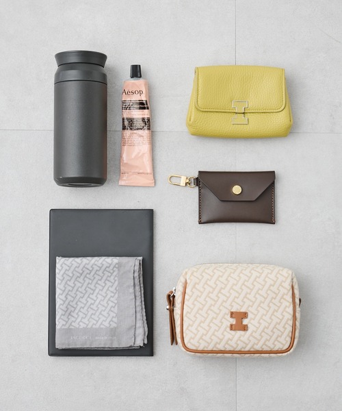 IACUCCI（イアクッチ）の「ギブリ MS ALCE カラーメタル（トートバッグ・レディース・ライトグレー/パープル・FREE）」の4枚目の写真