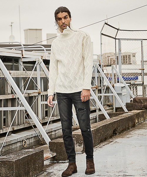 RATTLE TRAP(ラトルトラップ)の「<Safari12月号掲載>ビンテージスラブストレッチクラッシュ&リペアデニムパンツ(デニムパンツ・メンズ・ブラック/ブルー・LL/S/M/L)」の8枚目の写真