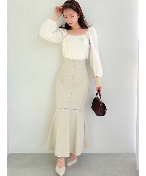 RESEXXY（リゼクシー）の「フロントボタンフェイクレザーマーメイドスカート（スカート・レディース・ブラック/ベージュ/ブラウン・FREE）」の4枚目の写真