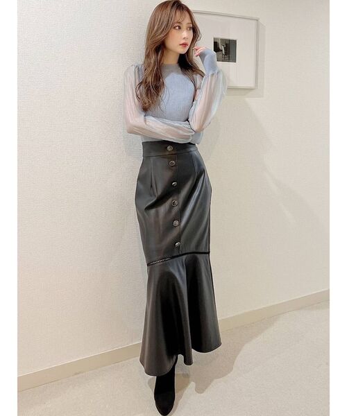 RESEXXY（リゼクシー）の「フロントボタンフェイクレザーマーメイドスカート（スカート・レディース・ブラック/ベージュ/ブラウン・FREE）」の14枚目の写真